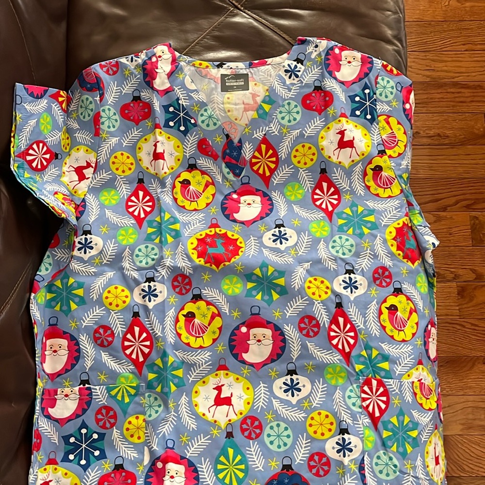 Christmas Pattern Scrub Shirt